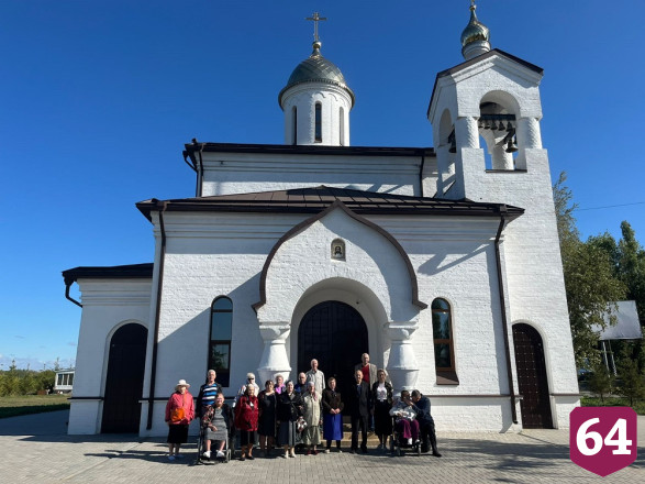 В Энгельсском доме-интернате прошел благотворительный концерт музыкантов Национального филармонического оркестра России